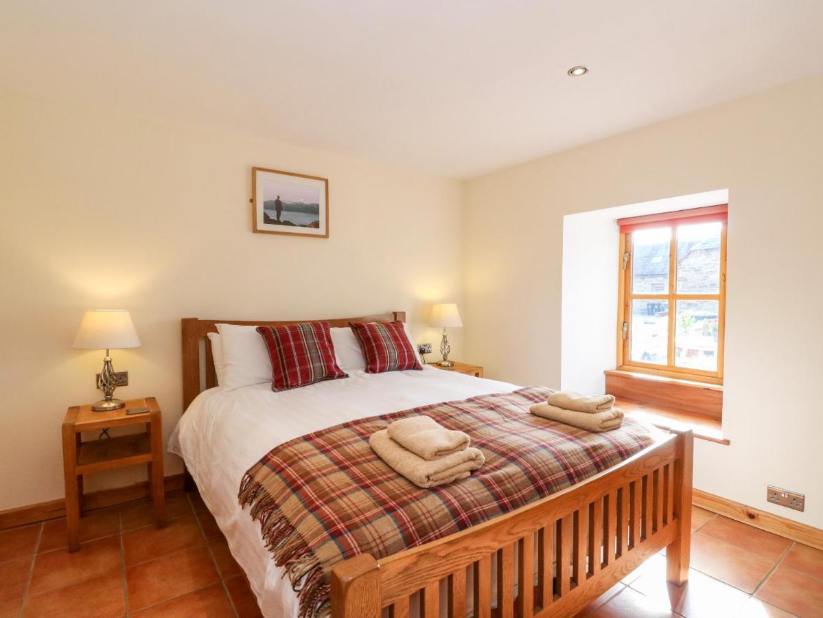Larch Cottage Weem Екстер'єр фото