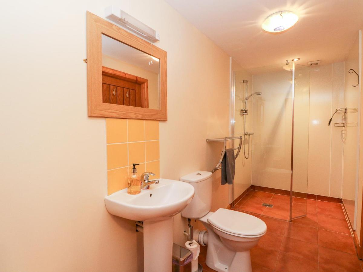 Larch Cottage Weem Екстер'єр фото